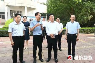 甜瓜：利拉德很聪明 他和雄鹿融合得很好